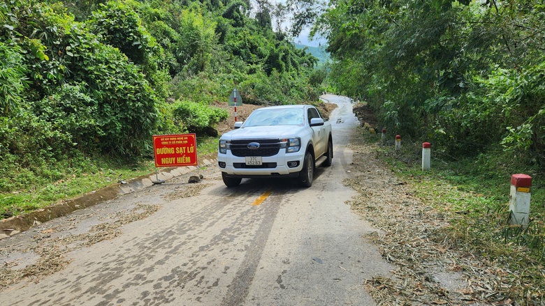 &ldquo;B&atilde;o chồng b&atilde;o, lũ chồng lũ&rdquo;, Nghệ An cần hỗ trợ 132 tỷ đồng để đảm bảo giao th&ocirc;ng- Ảnh 15.