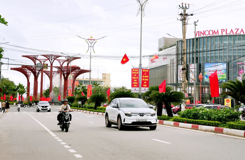 H&agrave; Tĩnh: Lan tỏa phong tr&agrave;o thi đua y&ecirc;u nước trong x&acirc;y dựng đ&ocirc; thị th&ocirc;ng minh- Ảnh 1.