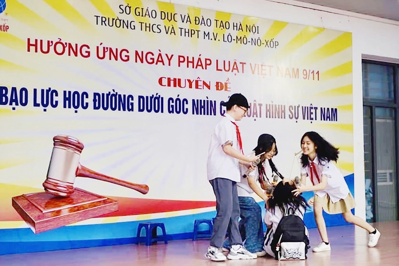 Bạo lực học đường kh&ocirc;ng tự dưng m&agrave; c&oacute;- Ảnh 1.