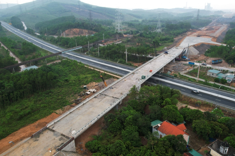 Ban QLDA Khu vực I - Điểm sáng giải ngân đầu tư công ở Quảng Ninh- Ảnh 2. Ban QLDA Khu vực I - Điểm sáng giải ngân đầu tư công ở Quảng Ninh- Ảnh 2.