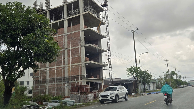 Nghệ An: Ph&acirc;n cấp cho x&atilde; phường cấp ph&eacute;p x&acirc;y dựng, người d&acirc;n nhiệt t&igrave;nh hưởng ứng- Ảnh 3.