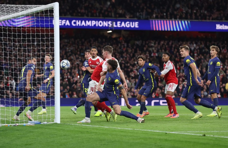 Viktor Gyokeres lập c&uacute; đ&uacute;p, Arsenal nhấn ch&igrave;m Atletico Madrid tại Champions League- Ảnh 2.