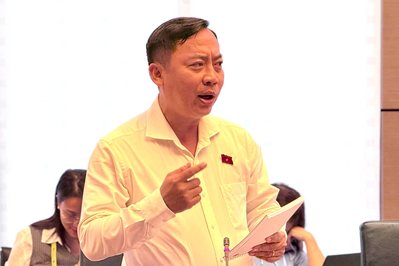 Kh&ocirc;ng để t&igrave;nh trạng c&aacute;n bộ tỉnh thiếu việc l&agrave;m, cấp x&atilde; qu&aacute; tải- Ảnh 2.