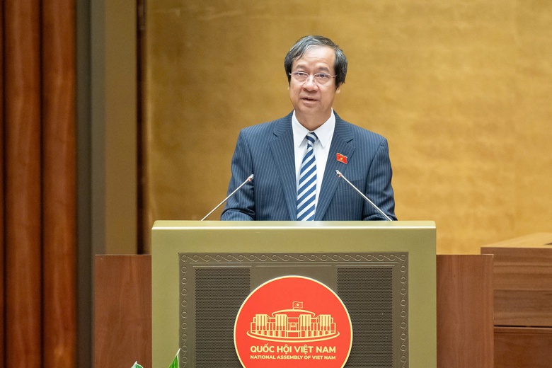 Đề xuất cung cấp một bộ s&aacute;ch gi&aacute;o khoa thống nhất, miễn ph&iacute; cho học sinh- Ảnh 1.