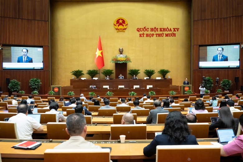 Mở cửa cho ph&eacute;p vi&ecirc;n chức tham gia g&oacute;p vốn, quản l&yacute;, điều h&agrave;nh doanh nghiệp- Ảnh 2.