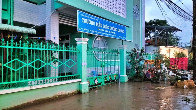 C&agrave; Mau: Triều cường d&acirc;ng cao, cuộc sống người d&acirc;n đảo lộn- Ảnh 4.