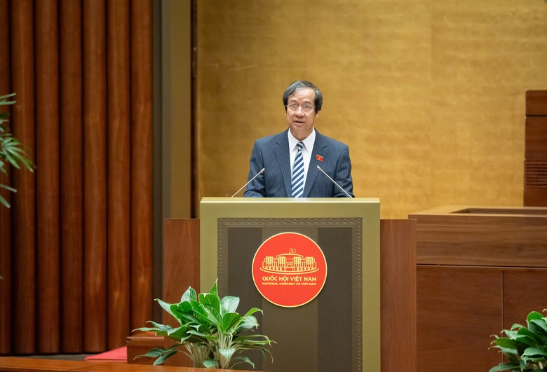 Sửa Luật Gi&aacute;o dục nghề nghiệp, chuyển tiền kiểm sang hậu kiểm- Ảnh 1.