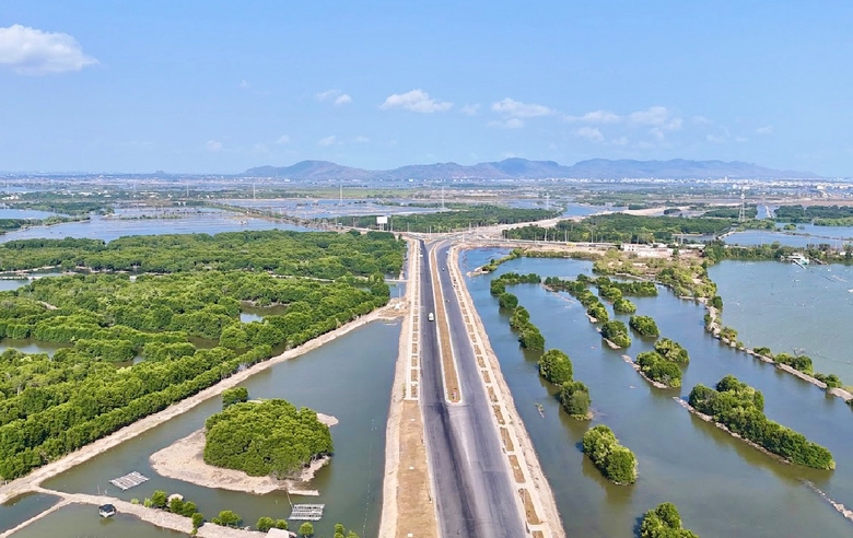 TP.HCM - Đồng Nai: H&igrave;nh th&agrave;nh &ldquo;tam gi&aacute;c v&agrave;ng&rdquo; giao thương ph&iacute;a Nam- Ảnh 6.