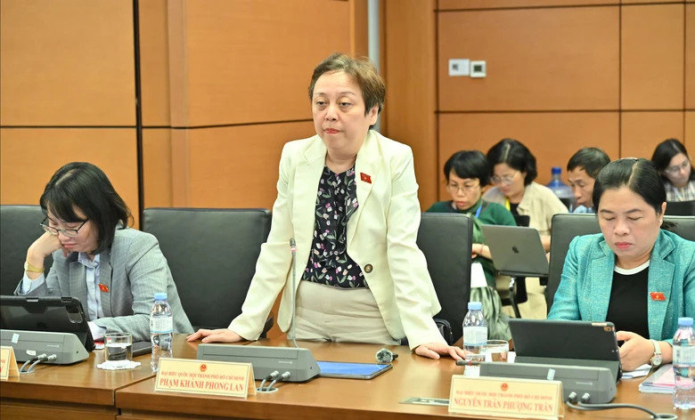 Đại biểu băn khoăn nếu giao Bộ GD&ĐT quản l&yacute; to&agrave;n bộ hệ thống đ&agrave;o tạo ng&agrave;nh Y tế- Ảnh 2.