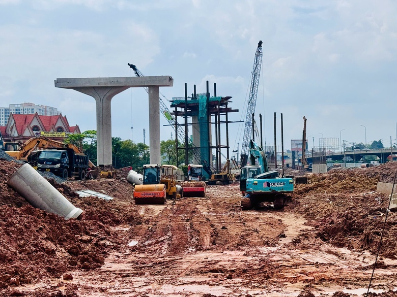 Đẩy nhanh giải ng&acirc;n đầu tư c&ocirc;ng, th&aacute;o n&uacute;t thắt GPMB c&aacute;c dự &aacute;n lớn khu vực B&igrave;nh Dương cũ- Ảnh 2.
