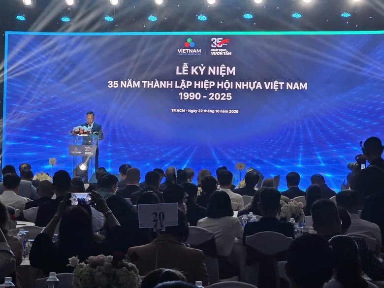 Ngành nhựa và mục tiêu hướng đến phát triển bền vững- Ảnh 1. Ngành nhựa và mục tiêu hướng đến phát triển bền vững- Ảnh 1.