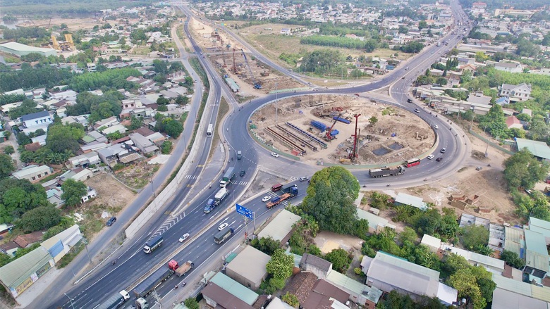 Đồng Nai đẩy nhanh giải ph&oacute;ng mặt bằng 3 tuyến đường kết nối s&acirc;n bay Long Th&agrave;nh- Ảnh 1.