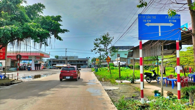 Khắc phục xong đoạn ngập nước tr&ecirc;n đường tỉnh 978 qua C&agrave; Mau- Ảnh 1.