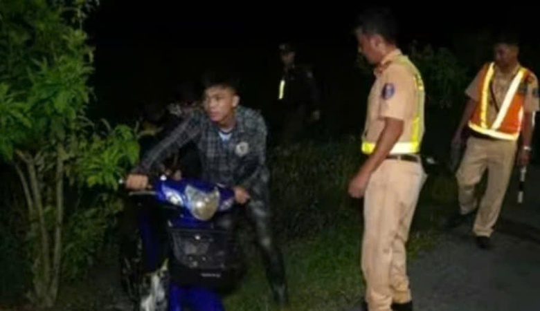 CSGT Đồng Th&aacute;p đ&agrave;o tạo kỹ năng l&aacute;i xe an to&agrave;n cho h&agrave;ng ngh&igrave;n sinh vi&ecirc;n- Ảnh 2.