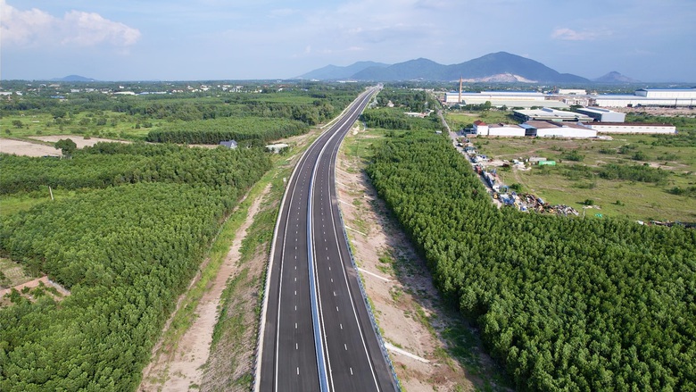 TP.HCM - Đồng Nai bắt tay mở đường lớn, tăng tốc vẽ diện mạo mới cho hạ tầng v&ugrave;ng- Ảnh 6.