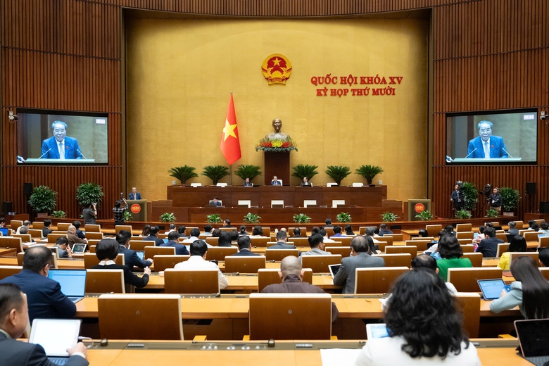 Ph&acirc;n định r&otilde; thẩm quyền gi&aacute;m s&aacute;t của Quốc hội v&agrave; Hội đồng nh&acirc;n d&acirc;n c&aacute;c cấp- Ảnh 2.