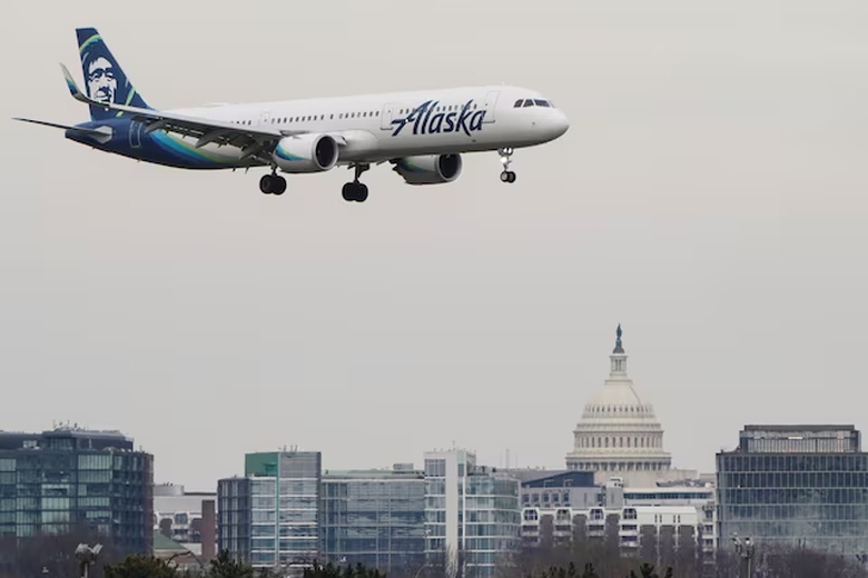 Alaska Airlines dừng to&agrave;n bộ chuyến bay v&igrave; sự cố c&ocirc;ng nghệ- Ảnh 1.
