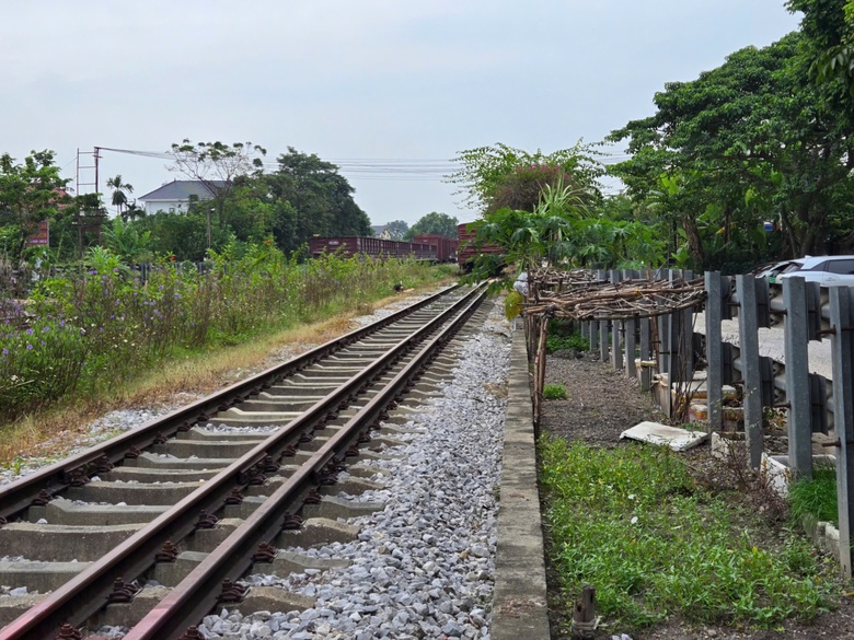 Thái Nguyên bảo đảm an toàn giao thông đường sắt, xóa bỏ lối đi tự mở- Ảnh 5. Thái Nguyên bảo đảm an toàn giao thông đường sắt, xóa bỏ lối đi tự mở- Ảnh 5.