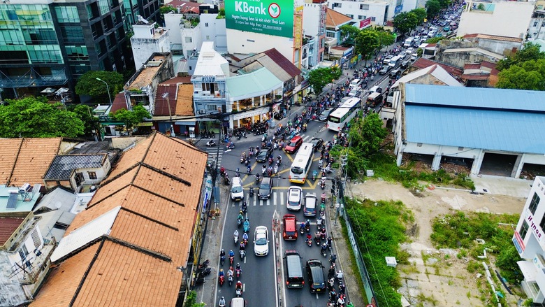 TP.HCM thống nhất chủ trương dự &aacute;n mở rộng đường Nguyễn Tất Th&agrave;nh v&agrave; x&acirc;y cầu T&acirc;n Thuận 1- Ảnh 2.
