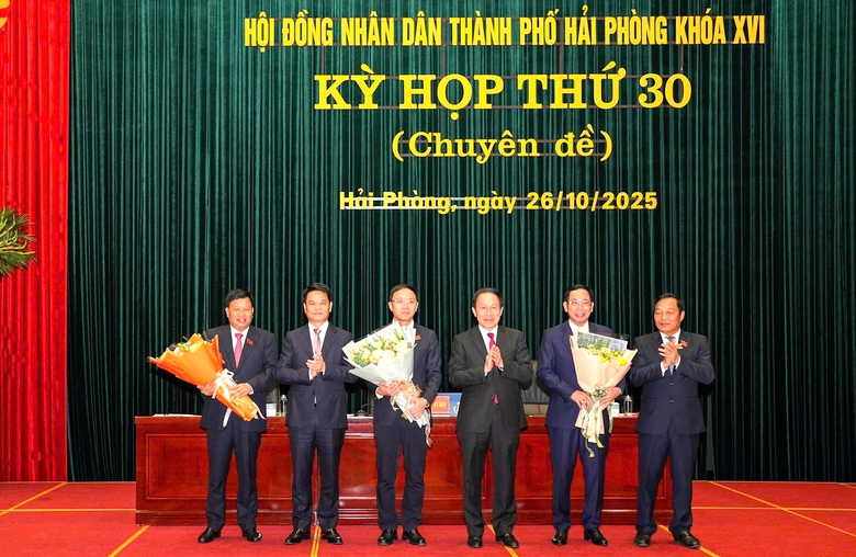Hải Ph&ograve;ng c&oacute; th&ecirc;m hai Ph&oacute; chủ tịch UBND th&agrave;nh phố- Ảnh 1.