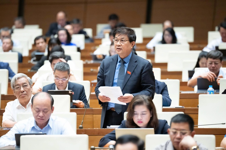 Đại biểu đề xuất bổ sung quy định chuyển giao tài sản của người bị dẫn độ- Ảnh 2. Đại biểu đề xuất bổ sung quy định chuyển giao tài sản của người bị dẫn độ- Ảnh 2.