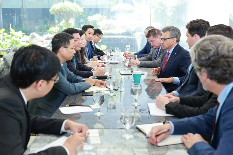 Việt Nam - Canada tăng tốc hợp t&aacute;c thương mại, hướng tới 10 tỷ USD kim ngạch song phương- Ảnh 1.