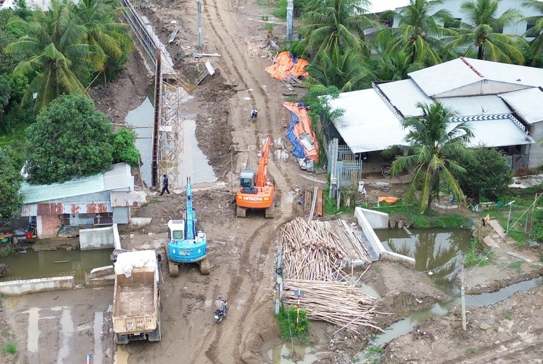 Đồng Th&aacute;p: Đẩy nhanh thi c&ocirc;ng khu t&aacute;i định cư cầu Rạch Miễu 2- Ảnh 3.