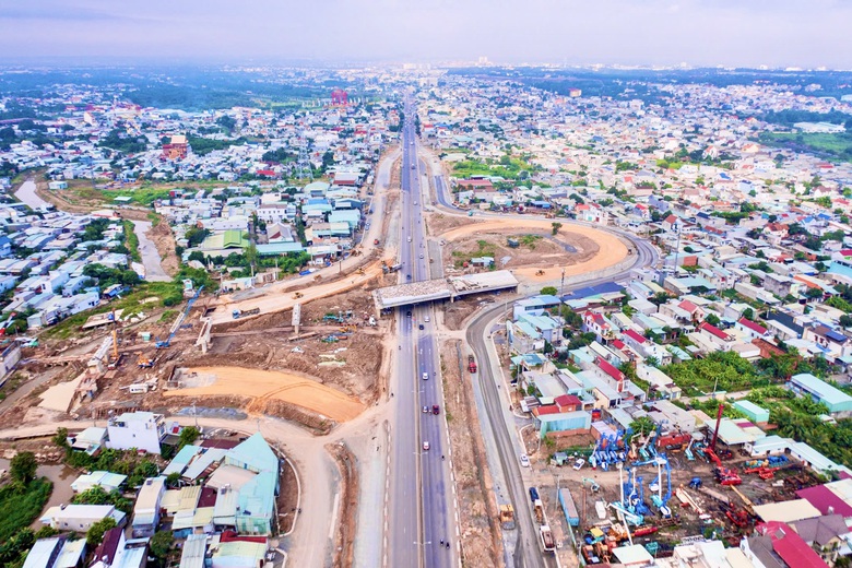 Đồng Nai: Chia việc cho nh&agrave; thầu mạnh, bổ sung thầu phụ để kịp th&ocirc;ng cao tốc- Ảnh 5.