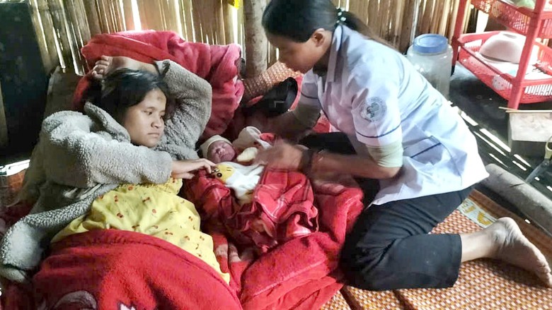 Ch&igrave;m trong mưa lũ, loạt tỉnh th&agrave;nh miền Trung gia tăng thiệt hại- Ảnh 6.