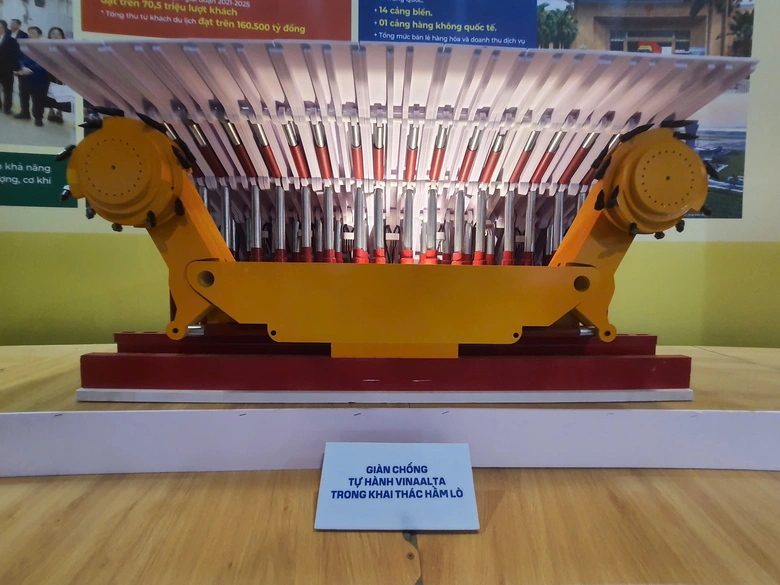 Cận cảnh mô hình thành tựu phát triển kinh tế - xã hội tại hội chợ OCOP Quảng Ninh 2025- Ảnh 12. Cận cảnh mô hình thành tựu phát triển kinh tế - xã hội tại hội chợ OCOP Quảng Ninh 2025- Ảnh 12.