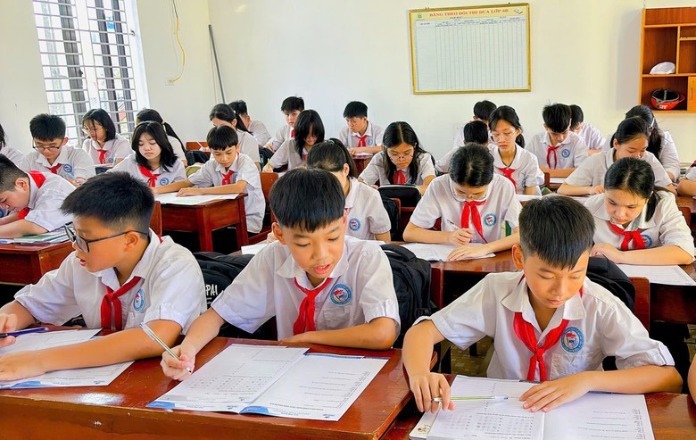 Đưa tiếng Anh th&agrave;nh ng&ocirc;n ngữ thứ hai trong trường học- Ảnh 1.