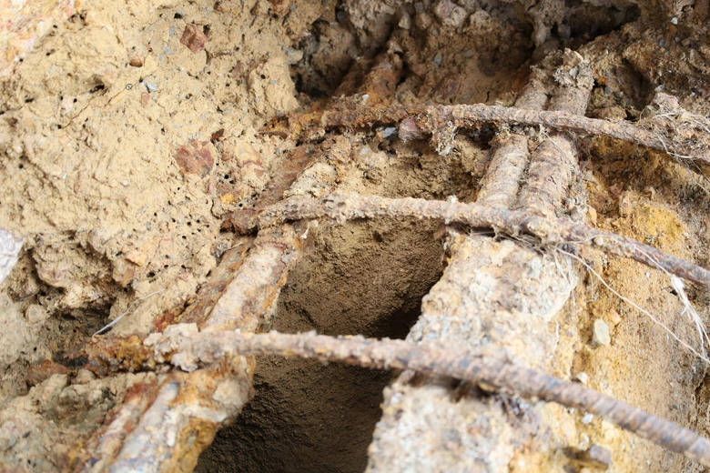 Cầu s&ocirc;ng L&ocirc; hơn 200 tỷ đồng ở Ph&uacute; Thọ xuống cấp nghi&ecirc;m trọng sau 10 năm sử dụng- Ảnh 6.