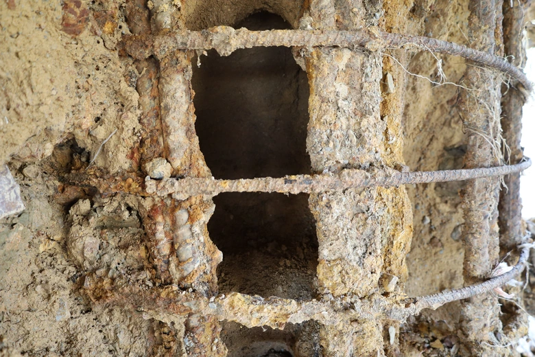 Cầu s&ocirc;ng L&ocirc; hơn 200 tỷ đồng ở Ph&uacute; Thọ xuống cấp nghi&ecirc;m trọng sau 10 năm sử dụng- Ảnh 5.