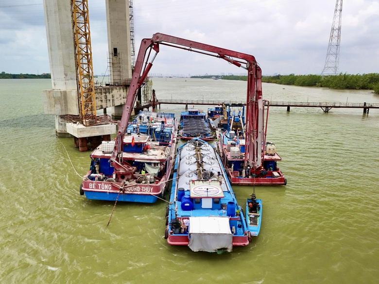 Cao tốc Bến Lức - Long Th&agrave;nh: Đua chặng nước r&uacute;t cầu Phước Kh&aacute;nh v&agrave; n&uacute;t giao quốc lộ 51- Ảnh 4.