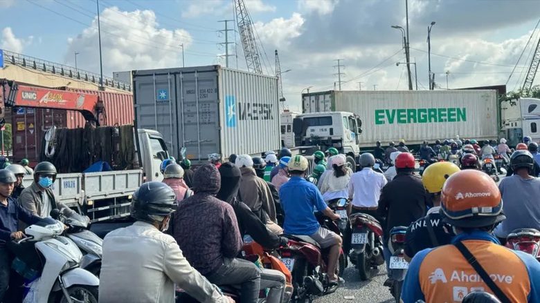 cang-cat-lai-1-1071-7862