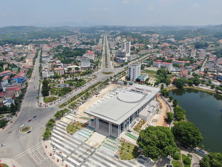 Số h&oacute;a quy hoạch, minh bạch quản l&yacute;, L&agrave;o Cai tăng tốc x&acirc;y dựng đ&ocirc; thị th&ocirc;ng minh- Ảnh 1.