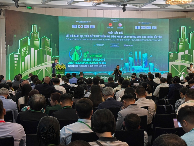 Hướng tới Việt Nam bền vững từ công trình xanh và giao thông xanh- Ảnh 2. Hướng tới Việt Nam bền vững từ công trình xanh và giao thông xanh- Ảnh 2.