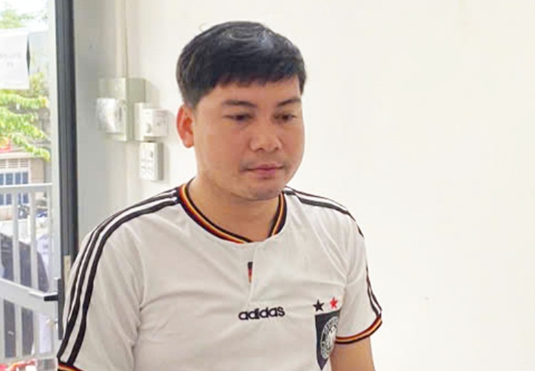 Khởi tố em vợ v&agrave; anh rể mang hung kh&iacute; đi đ&aacute;nh người ở An Giang- Ảnh 1.