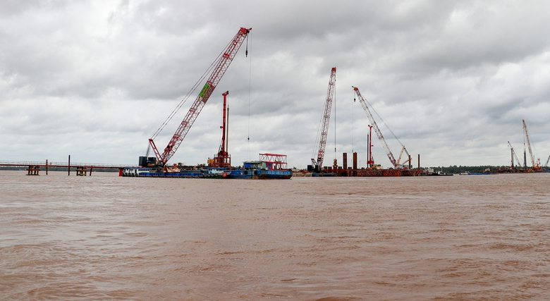 Ph&aacute;t triển hạ tầng giao th&ocirc;ng, đ&ocirc; thị sau hợp nhất l&agrave; cơ hội Vĩnh Long bứt ph&aacute;- Ảnh 2.