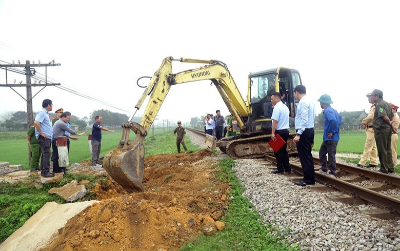 H&agrave; Tĩnh tăng cường giải ph&aacute;p đảm bảo an to&agrave;n giao th&ocirc;ng đường sắt trong t&igrave;nh h&igrave;nh mới- Ảnh 1.