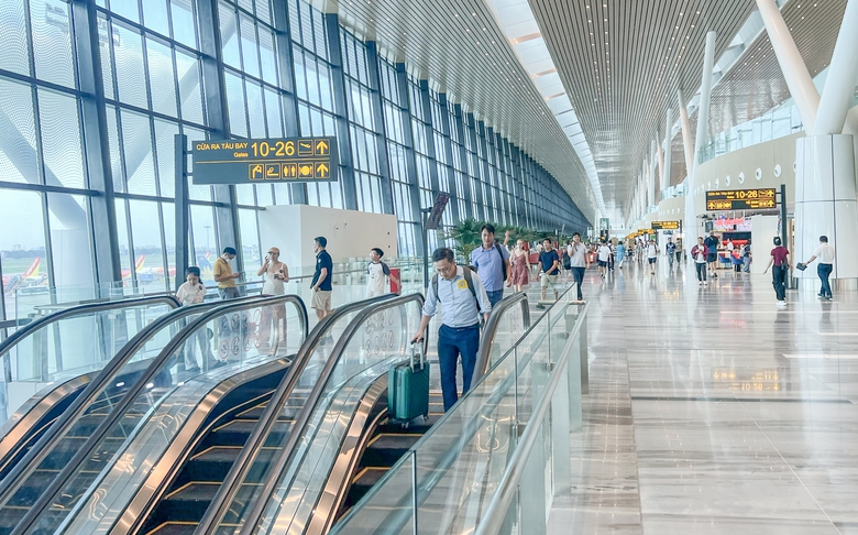 B&aacute;o c&aacute;o Thủ tướng phương &aacute;n khai th&aacute;c s&acirc;n bay T&acirc;n Sơn Nhất v&agrave; Long Th&agrave;nh- Ảnh 2.