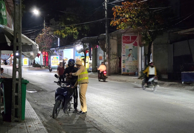 Th&aacute;i Nguy&ecirc;n: Đầu tư n&acirc;ng cấp hạ tầng, rốt r&aacute;o xử l&yacute; c&aacute;c điểm đen, TNGT giảm mạnh- Ảnh 3.