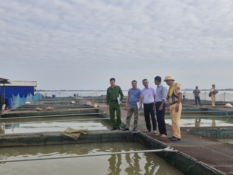 Chấn chỉnh t&igrave;nh trạng nu&ocirc;i trồng thủy sản g&acirc;y mất ATGT đường thủy tại Bắc Ninh- Ảnh 4.