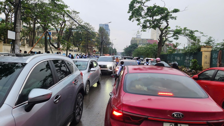 Nhiều c&ocirc;ng tr&igrave;nh đ&igrave;nh trệ sau chuyển giao ch&iacute;nh quyền 2 cấp, Nghệ An gỡ bằng c&aacute;ch n&agrave;o?- Ảnh 4.