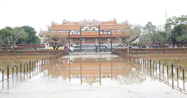 Ph&oacute; Thủ tướng Mai Văn Ch&iacute;nh: R&agrave; so&aacute;t tổng thể hạng mục Đại Nội Huế dễ bị ảnh hưởng mưa lũ- Ảnh 3.