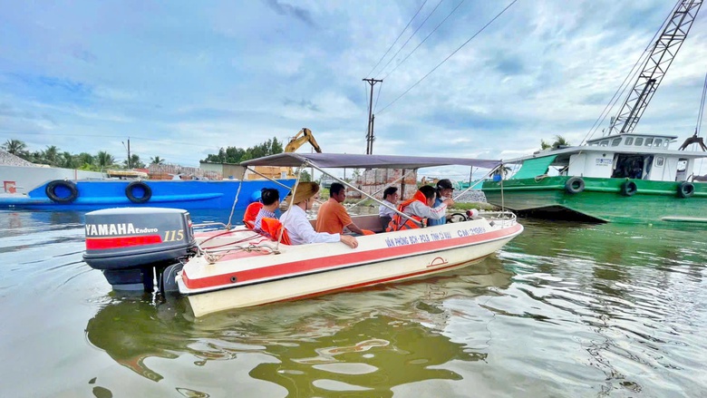 C&agrave; Mau: Siết chặt quản l&yacute; tuyến, phương tiện kinh doanh vận tải đường thủy- Ảnh 1.