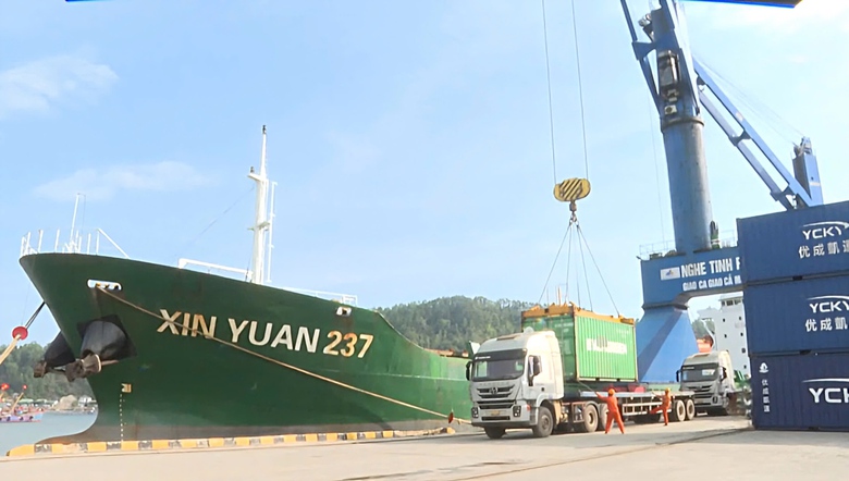 Nghệ An: Bứt ph&aacute; hạ tầng cảng biển Cửa L&ograve; trước nhu cầu xuất khẩu h&agrave;ng h&oacute;a- Ảnh 3.