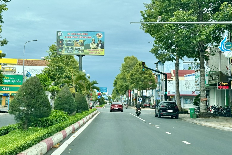 &ldquo;Mắt thần&rdquo; c&ugrave;ng c&ocirc;ng nghệ hiện đại gi&uacute;p gi&aacute;m s&aacute;t giao th&ocirc;ng, ph&aacute;t triển đ&ocirc; thị th&ocirc;ng minh- Ảnh 2.