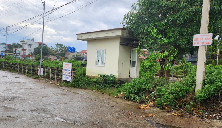 Thanh H&oacute;a: Cấp x&atilde; quản l&yacute;, xử l&yacute; c&aacute;c h&agrave;nh vi lấn chiếm đất d&agrave;nh cho đường sắt- Ảnh 2.