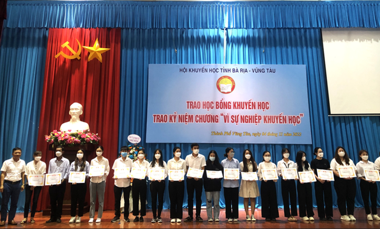 PV GAS NCSP: 25 năm an sinh x&atilde; hội - H&agrave;nh tr&igrave;nh y&ecirc;u thương trọn vẹn- Ảnh 2.